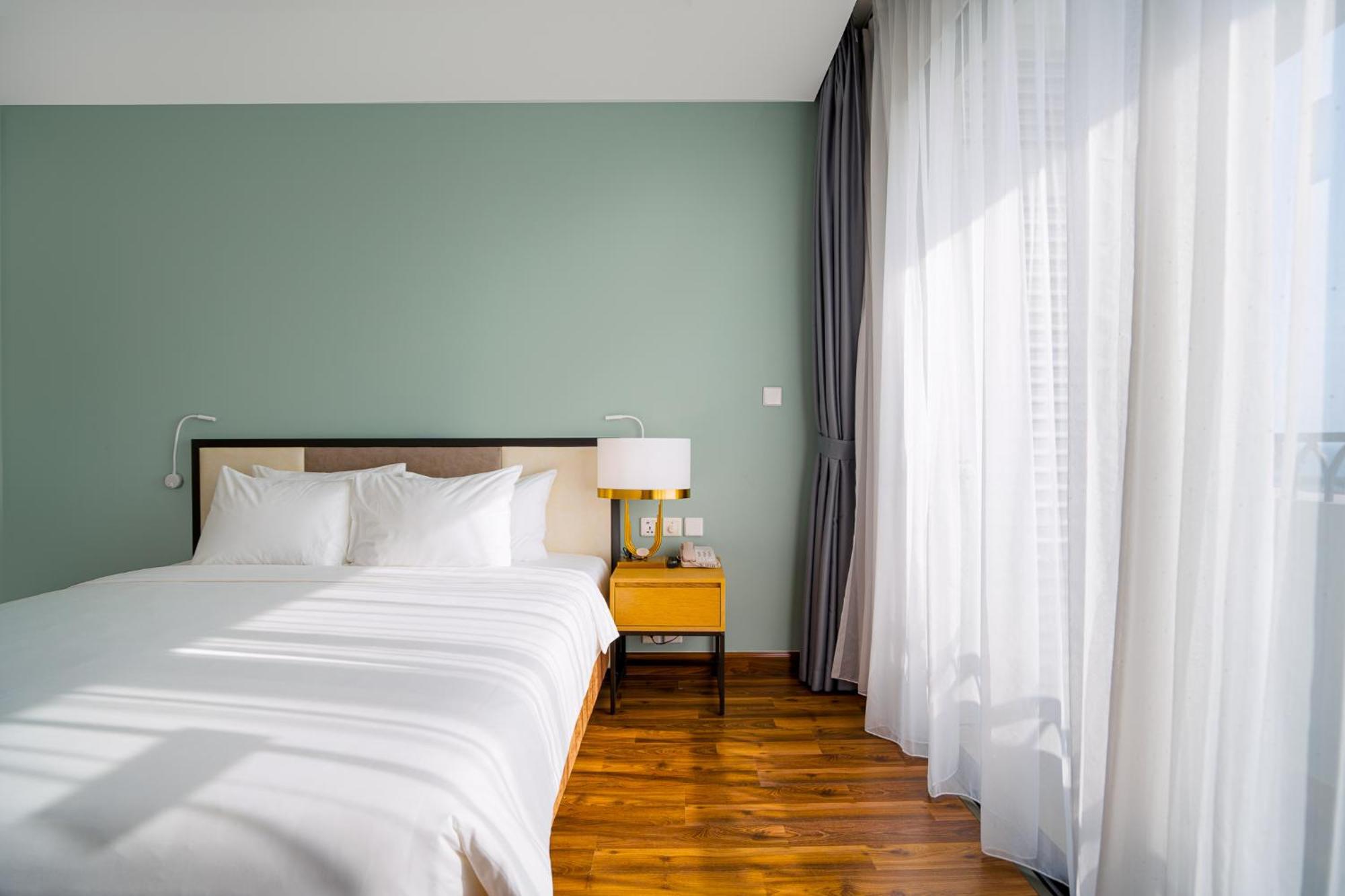 Wyndham Garden Grandworld Phu Quoc Hotel Exterior photo
