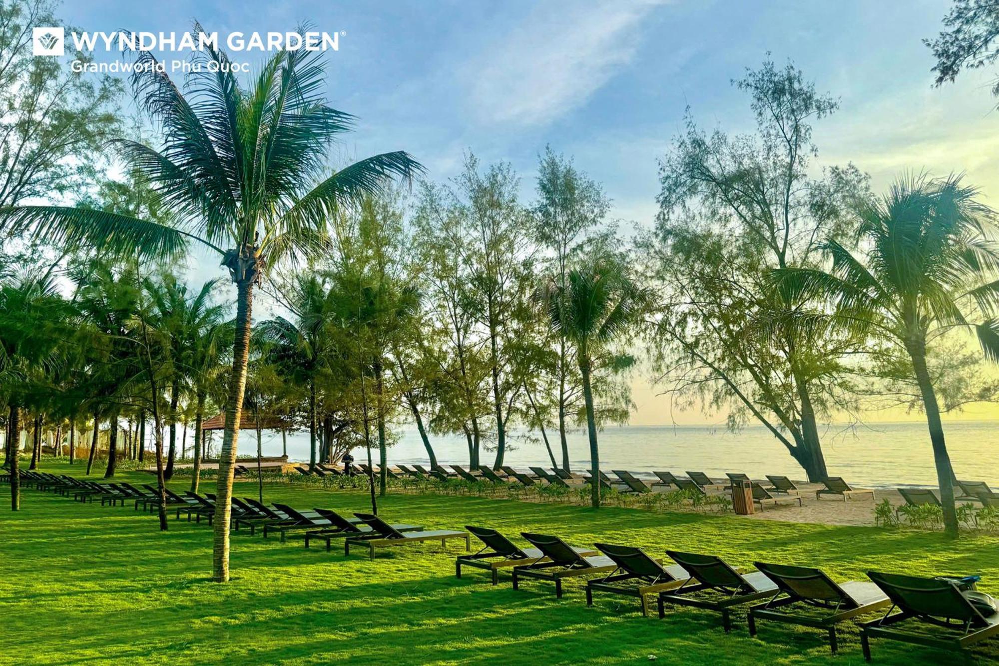 Wyndham Garden Grandworld Phu Quoc Hotel Exterior photo